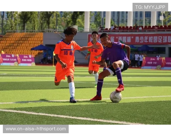 冠军球队举办球员家庭日活动增强团队凝聚力,家庭足球队 冠军球队举办球员家庭日活动增强团队凝聚力,家庭足球队