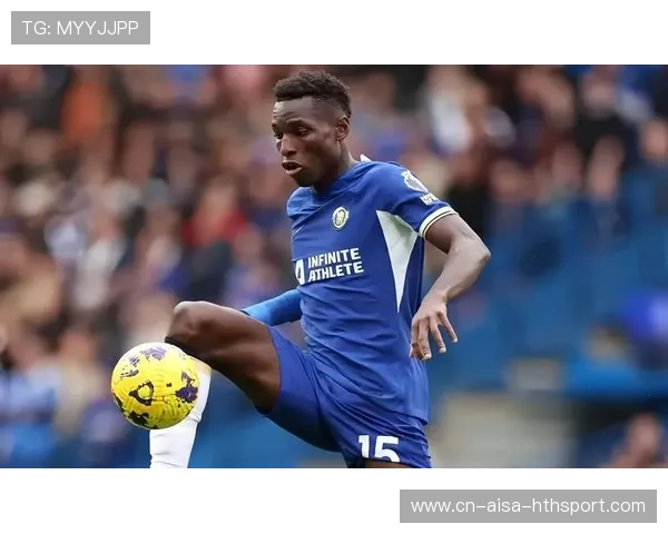 切尔西禁区配合训练更默契,引领蓝军攻防新时代 切尔西禁区配合训练更默契,引领蓝军攻防新时代