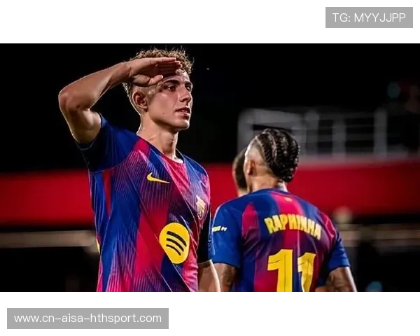 传的漂亮，打的精彩！费尔明长传精准制导，拉什福德一步过掉对手爆杆破门！