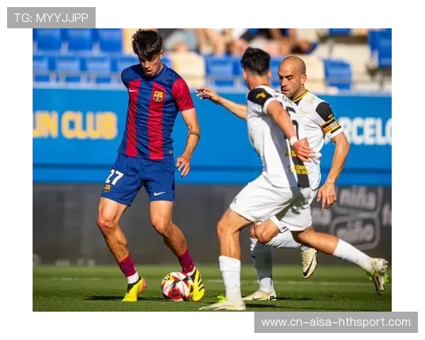 巴塞罗那中场连动创造极大空档