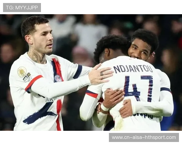 恩德里克反抢回追到位,里昂防线更稳,主帅恩里克 恩德里克反抢回追到位,里昂防线更稳,主帅恩里克